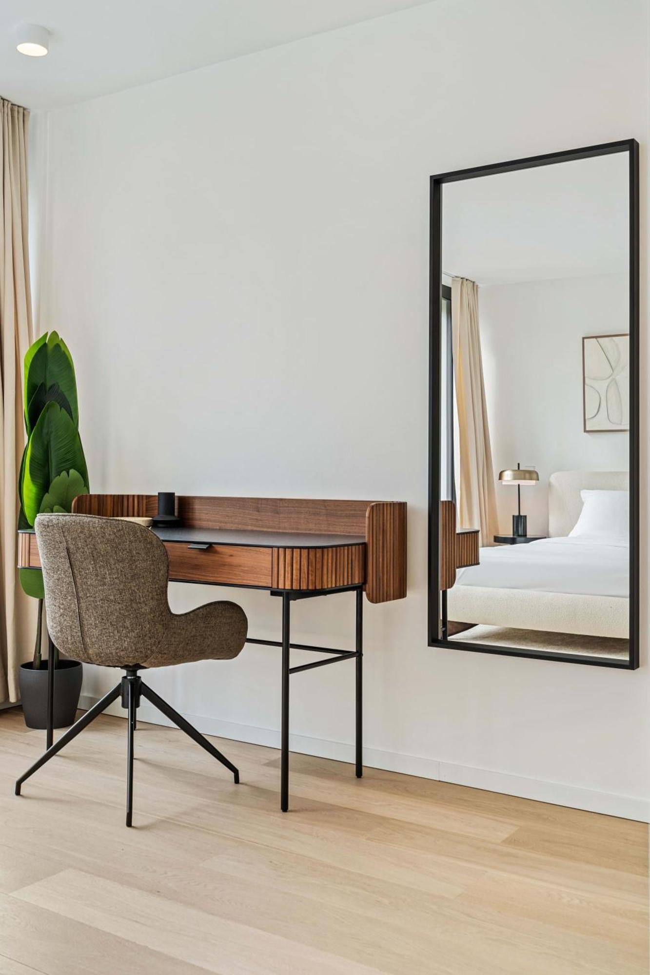 לוקסמבורג Spacious 6Th-Floor Gem: Modernity Meets Comfort מראה חיצוני תמונה
