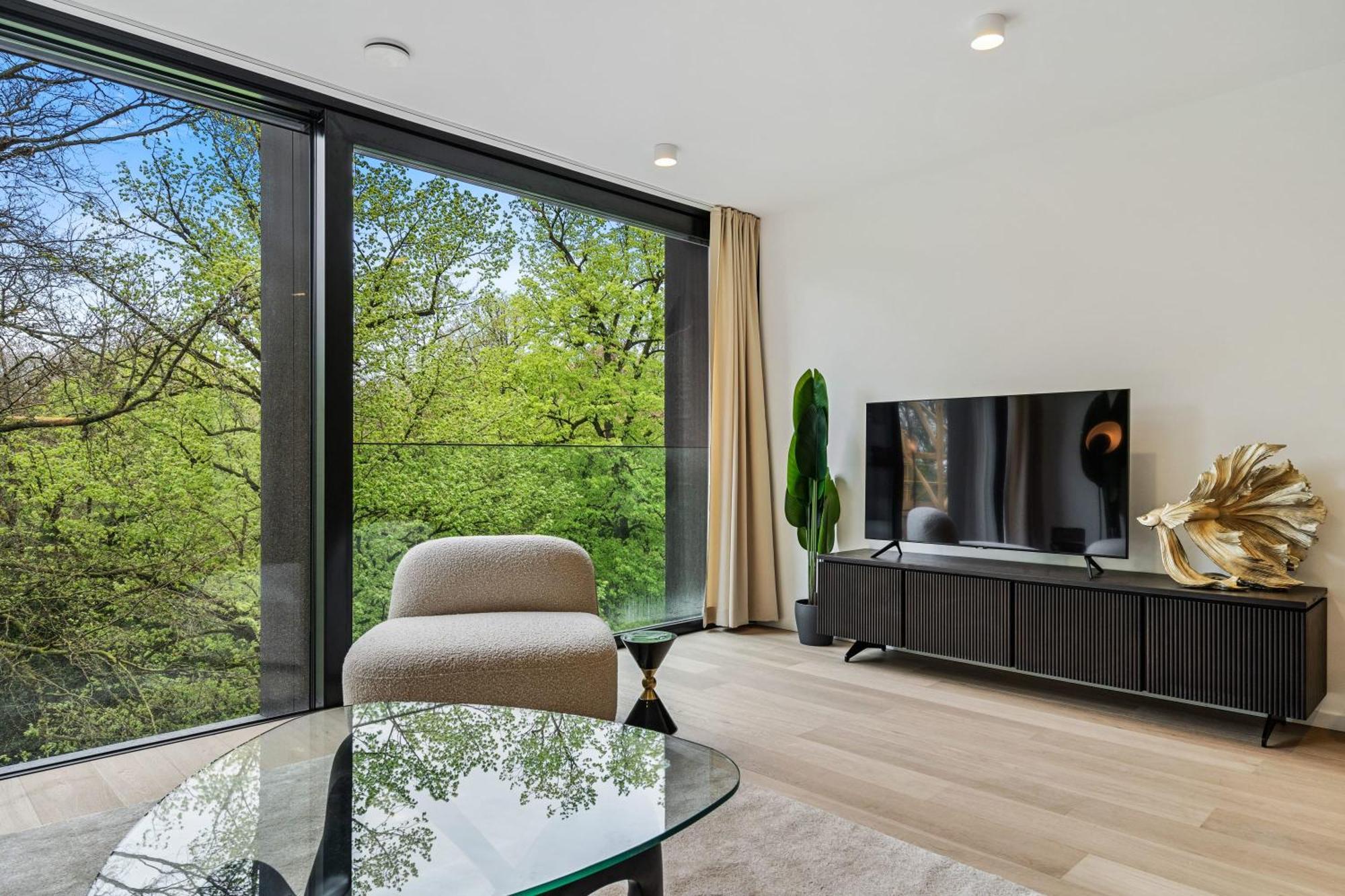 לוקסמבורג Spacious 6Th-Floor Gem: Modernity Meets Comfort מראה חיצוני תמונה